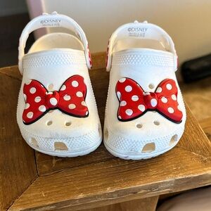 Crocs Disney White Kids with Red Polka Dot Bow Accent